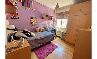 Hermosa casa con amplio terreno en Ñuñoa
