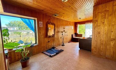 Terreno 3500 m² con casas y acceso al río Laja