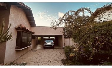 Casa a la venta - Jardín de los Andes Rgua