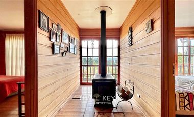 Casa en Venta en Playa Linda, Lorena, Villarrica