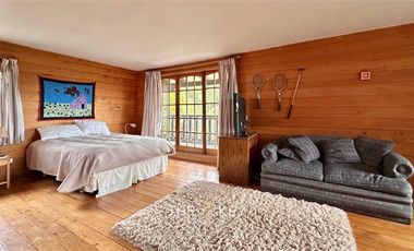 Casa en Venta en Playa Linda, Lorena, Villarrica