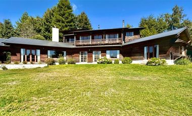 Casa en Venta en Playa Linda, Lorena, Villarrica