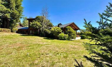 Casa en Venta en Playa Linda, Lorena, Villarrica