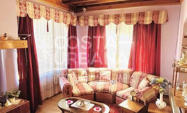 Casa Céntrica con Amplio Patio en Quilpué.