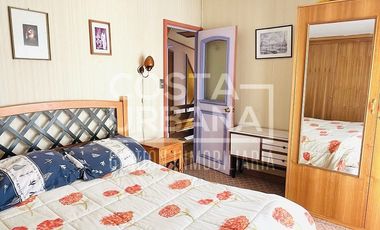 Casa Céntrica con Amplio Patio en Quilpué.