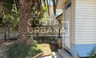 Casa Céntrica con Amplio Patio en Quilpué.