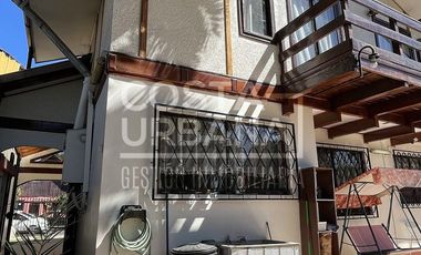 Casa Céntrica con Amplio Patio en Quilpué.