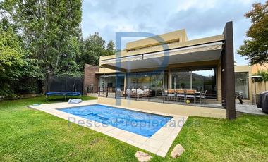 CASA MEDITERRANEA EN CONDOMINIO SEGURIDAD 24/7