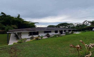 CASA CAMPESTRE EN ARRIENDO EN SANTA ROSA VIA A TERMALES