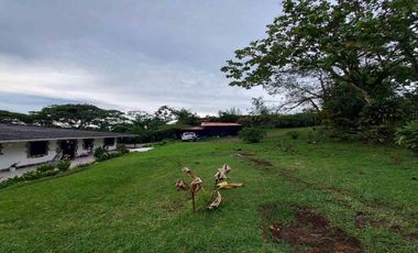 CASA CAMPESTRE EN ARRIENDO EN SANTA ROSA VIA A TERMALES