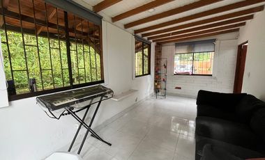FINCA EN ARRIENDO UBICADA EN SABANETA SECTOR LOMA SAN JOSE