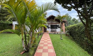 FINCA EN ARRIENDO UBICADA EN SABANETA SECTOR LOMA SAN JOSE