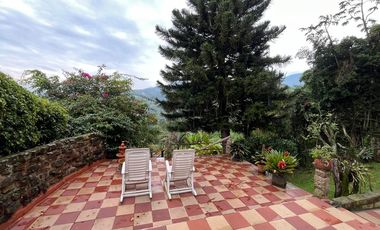 FINCA EN ARRIENDO UBICADA EN SABANETA SECTOR LOMA SAN JOSE
