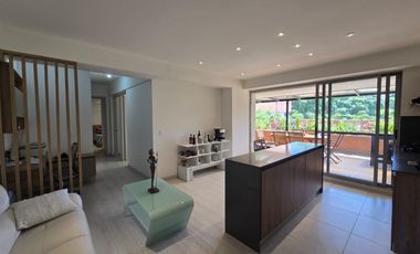 Se vende apartamento en Sabaneta, Sector Asdesillas. 133m2 con terraza