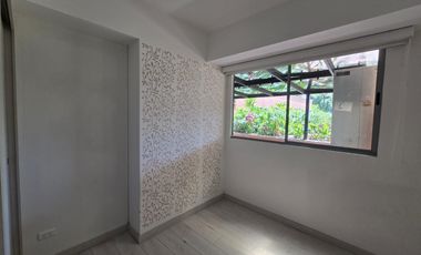 Se vende apartamento en Sabaneta, Sector Asdesillas. 133m2 con terraza