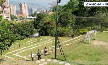 Se vende apartamento en Sabaneta, Sector Asdesillas. 133m2 con terraza