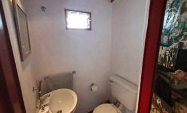 EXCELENTE CASA EN ZONA RESIDENCIAL AMPLIO LOTE
