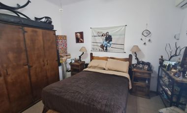 EXCELENTE CASA EN ZONA RESIDENCIAL AMPLIO LOTE
