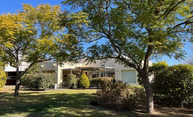 Casa  La  Bahia  Country  Club