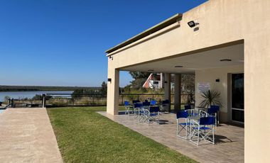 Casa  La  Bahia  Country  Club