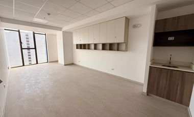 ¡En Venta! Oficina De Estreno En Exclusivo Centro Empresarial Time – Surco