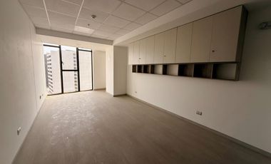 ¡En Venta! Oficina De Estreno En Exclusivo Centro Empresarial Time – Surco