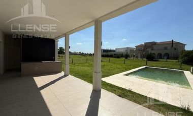 Casa 4 ambientes con pileta a estrenar en venta - Greenville Polo Resort