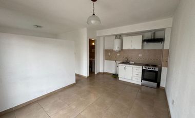 Departamento en Alquiler Haedo / Moron (B134 480)