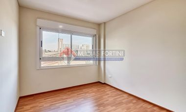Alquiler Departamento 3 Ambientes cochera cubierta centro Villa Ballester