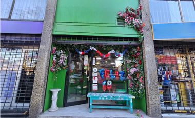 Venta Derecho de Llaves, Comida al paso, Providencia