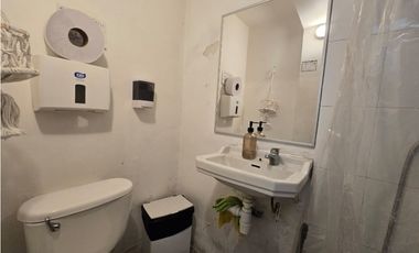 Venta Derecho de Llaves, Comida al paso, Providencia