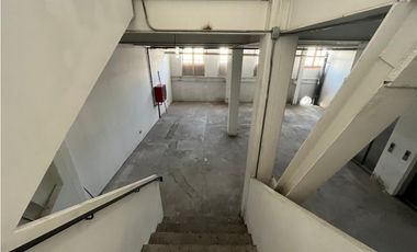 Arriendo local comercial, Paseo Puente, Santiago Centro