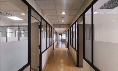 Arriendo Edificio Oficinas, Metro Moneda, Santiago Centro