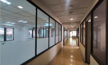 Arriendo Edificio Oficinas, Metro Moneda, Santiago Centro