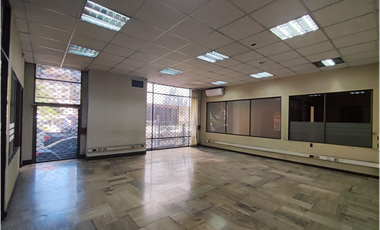 Arriendo Edificio Oficinas, Metro Moneda, Santiago Centro