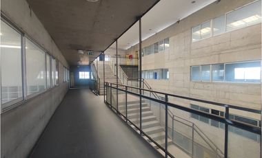 Arriendo Edificio Oficinas, Rinconada, Maipú