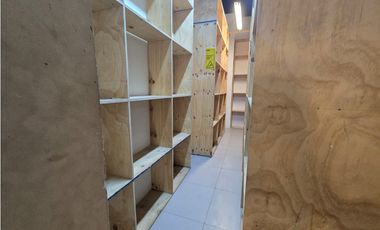 Arriendo de local Comercial en MALL