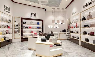 Arriendo de local Comercial en MALL