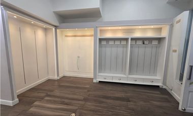 Arriendo de local Comercial en MALL