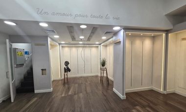 Arriendo de local Comercial en MALL