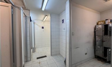 Arriendo local comercial, Los Dominicos, Las Condes