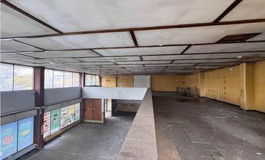 Arriendo Local Comercial, Diez de Julio, Santiago