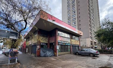 Arriendo Local Comercial, Diez de Julio, Santiago