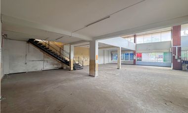 Arriendo Local Comercial, Diez de Julio, Santiago