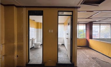 Arriendo Local Comercial, Diez de Julio, Santiago