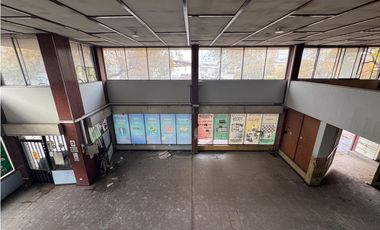 Arriendo Local Comercial, Diez de Julio, Santiago