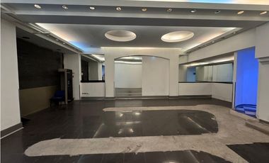 Arriendo Local Comercial, Bombero Adolfo Ossa, Santiago
