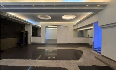 Arriendo Local Comercial, Bombero Adolfo Ossa, Santiago