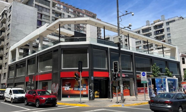 Arriendo Local Comercial, Av. Santa Isabel, Santiago