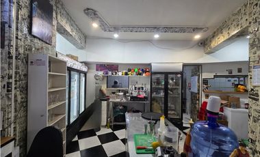 Derecho a Llaves, Restaurante, Providencia